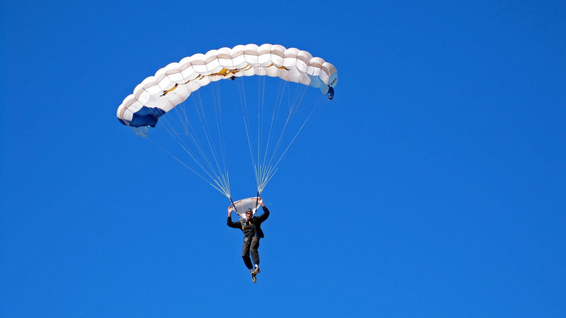 班凯罗关键制胜，浙江队全面压制灰熊